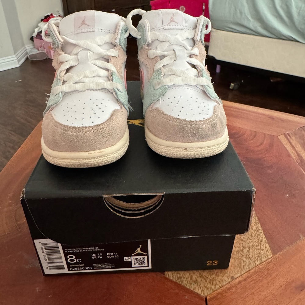 Kids Jordan Sneakers - White and Tan size 8